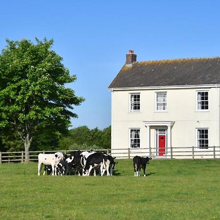 Glascoed Farmhouse Кармартън Екстериор снимка