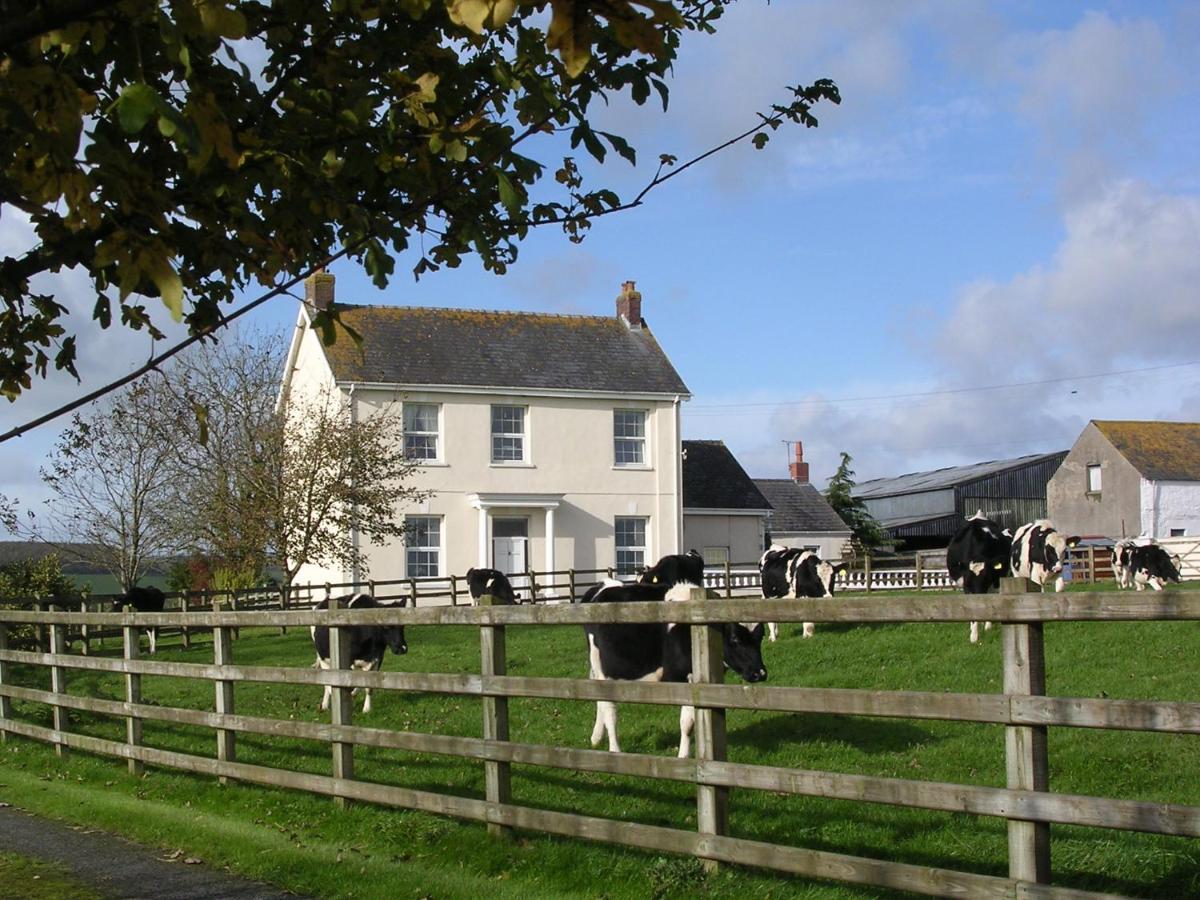 Glascoed Farmhouse Кармартън Екстериор снимка