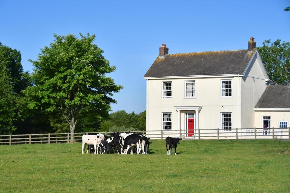 Glascoed Farmhouse Кармартън Екстериор снимка